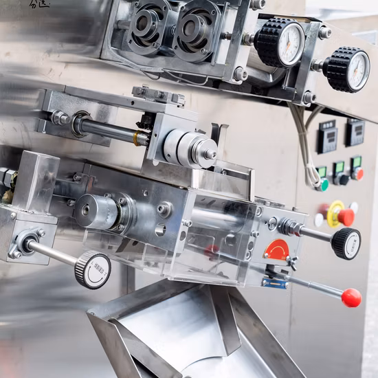 Vffs granulés/soja/sauce/vinaigre/huile/café/miel/poudre/pâte/assaisonnement/sucre Packin Sachet Strip Pouch Remplissage automatique d'étanchéité Machine de conditionnement d'emballage alimentaire